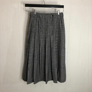 Simons Contemporaine 100% Grey Wool Pleated Wrap Skirt Kilt 29.5’Long Size 2